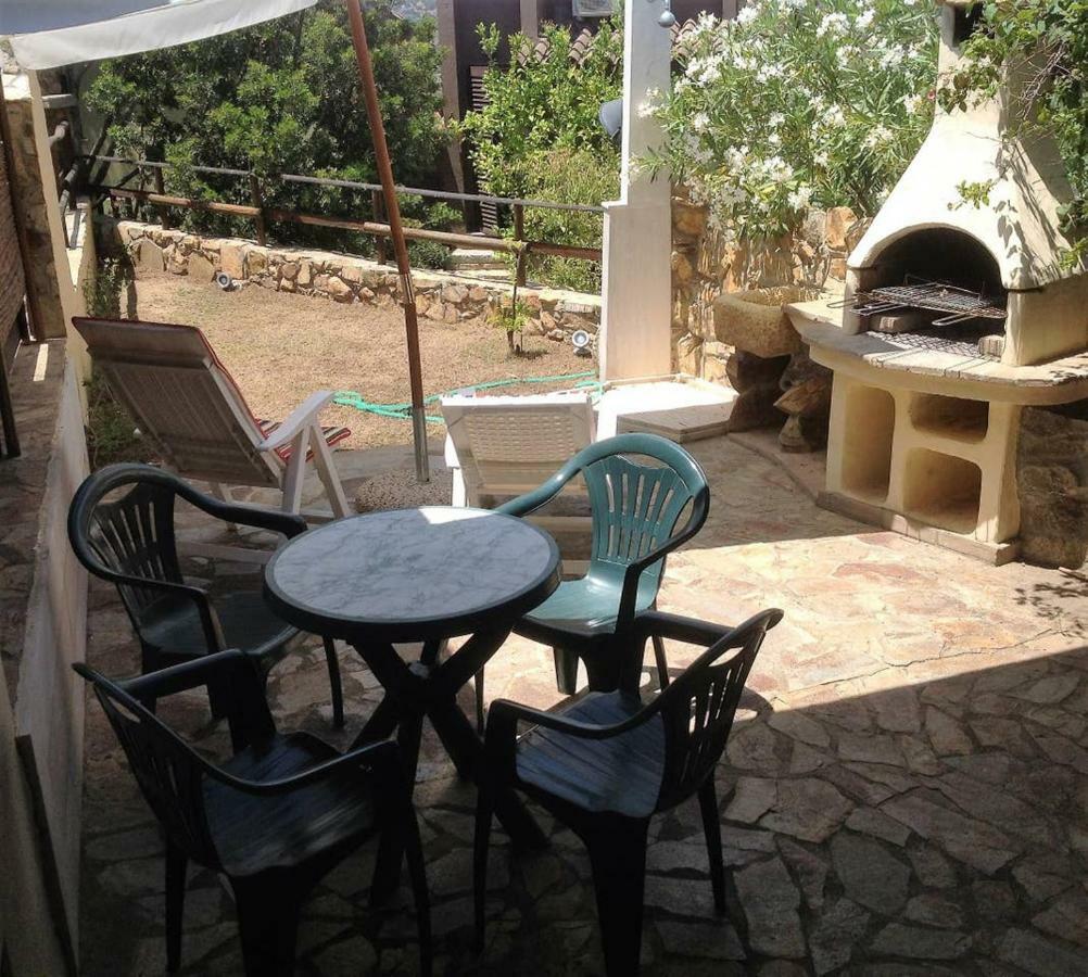 Casa Vacanze Is Traias 87 Villa Villasimius Buitenkant foto